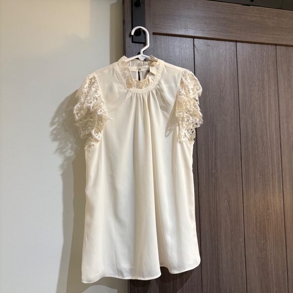 NEW Express Conscious Edit Sleeveless Off-White Blouse, Size XS - Picture 2 of 10